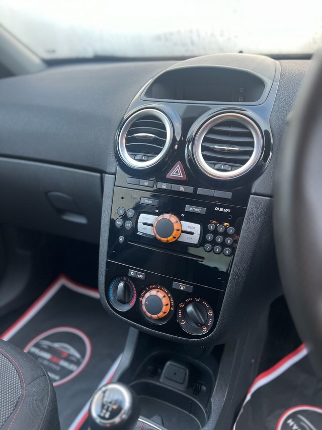 View our VAUXHALL CORSA