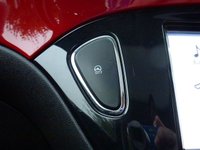 USED 2015 15 VAUXHALL ADAM 1.4 16v GLAM Hatchback 3dr Petrol Manual Euro 5 (87 ps) www.suffolkcarcentre.co.uk - Located at Reydon