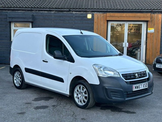 2018 67 Peugeot Partner 1.6 BlueHDi 854 Professional Panel Van 5dr Diesel Manual L1 (112 g/km, 97.64 bhp)