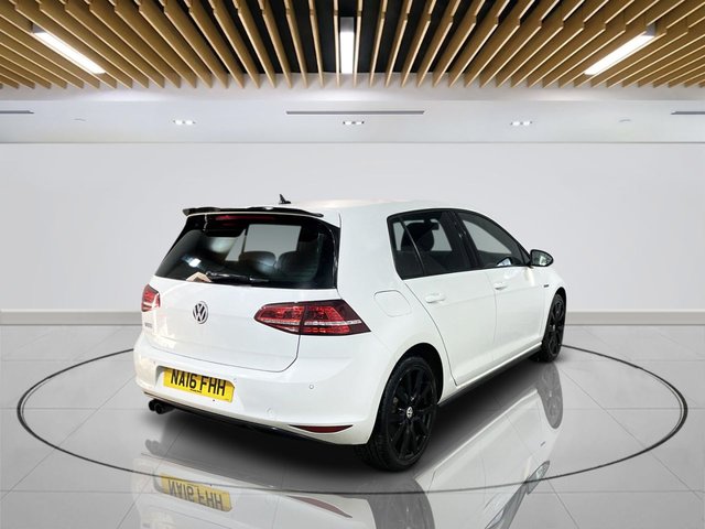 2016 Volkswagen Golf 1.4L Gte 5dr - Photo 6