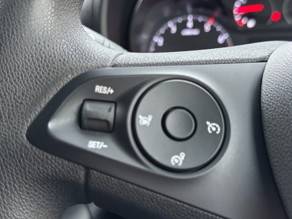 USED 2022 VAUXHALL COMBO 1.5 Turbo D 2000 Sportive Panel Van 4dr Diesel Manual L1 H1 Euro 6 (100 ps) 3 SEATER MODEL,LOTS OF EXTRAS!