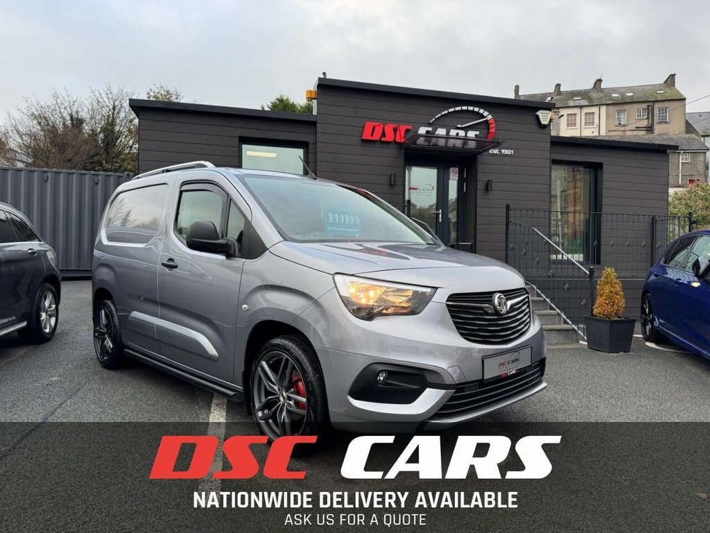 USED 2022 VAUXHALL COMBO 1.5 Turbo D 2000 Sportive Panel Van 4dr Diesel Manual L1 H1 Euro 6 (100 ps) 3 SEATER MODEL,LOTS OF EXTRAS!