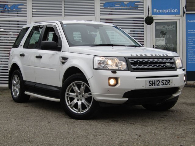 2012 12 Land Rover Freelander 2 2.2 TD4 XS SUV 5dr Diesel Manual 4WD Euro 5 (s/s) (150 ps)