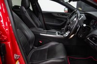 USED 2019 19 JAGUAR XE 2.0 D180 R-Dynamic HSE 