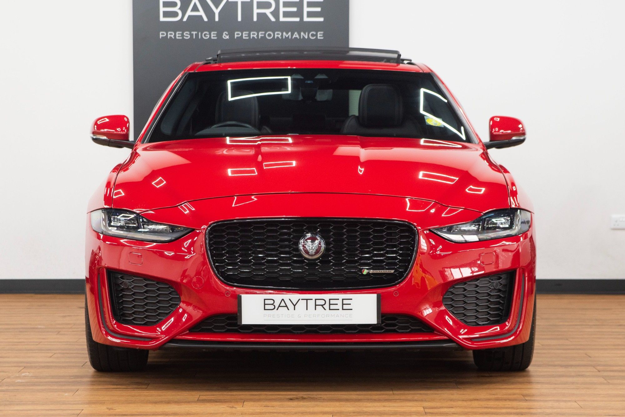 USED 2019 19 JAGUAR XE 2.0 D180 R-Dynamic HSE 