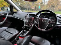 USED 2014 63 VAUXHALL ASTRA 2.0 CDTi ecoFLEX Elite Hatchback 5dr Diesel Manual Euro 5 (s/s) (165 ps) 