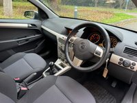 USED 2008 57 VAUXHALL ASTRA 1.4i 16v Breeze Hatchback 5dr Petrol Manual (151 g/km, 89 bhp) 