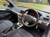 USED 2008 57 VAUXHALL ASTRA 1.4i 16v Breeze Hatchback 5dr Petrol Manual (151 g/km, 89 bhp) 