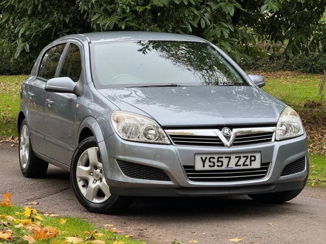 2008 57 Vauxhall Astra 1.4i 16v Breeze Hatchback 5dr Petrol Manual (151 g/km, 89 bhp)