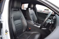 USED 2020 JAGUAR XF 2.0d Chequered Flag Saloon 4dr Diesel Auto Euro 6 (s/s) (180 ps) DIGI DASH / FULL JAG HISTORY