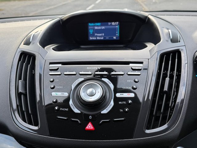 2015 Ford Kuga - Photo 12