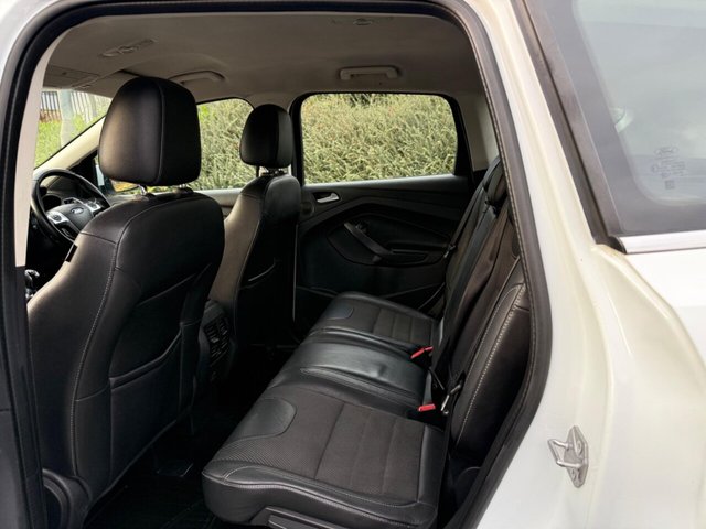 2015 Ford Kuga - Photo 10