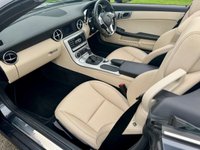 USED 2015 15 MERCEDES-BENZ SLK 1.8 SLK200 AMG Sport Convertible 2dr Petrol G-Tronic+ Euro 5 (s/s) (184 ps) 