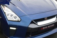 USED 2017 K NISSAN GT-R 3.8 V6 Prestige Coupe 2dr Petrol Auto 4WD Euro 6 (570 ps) BLUE OVER TAN / 2 OWNER / FSH