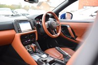 USED 2017 K NISSAN GT-R 3.8 V6 Prestige Coupe 2dr Petrol Auto 4WD Euro 6 (570 ps) BLUE OVER TAN / 2 OWNER / FSH