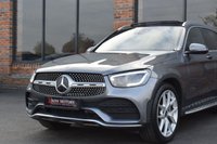 USED 2020 69 MERCEDES-BENZ GLC 2.0 GLC300d AMG Line (Premium Plus) SUV 5dr Diesel G-Tronic+ 4MATIC Euro 6 (s/s) (245 ps) PAN ROOF / FACELIFT INTERIOR