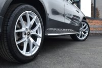 USED 2020 69 MERCEDES-BENZ GLC 2.0 GLC300d AMG Line (Premium Plus) SUV 5dr Diesel G-Tronic+ 4MATIC Euro 6 (s/s) (245 ps) PAN ROOF / FACELIFT INTERIOR