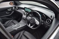 USED 2020 69 MERCEDES-BENZ GLC 2.0 GLC300d AMG Line (Premium Plus) SUV 5dr Diesel G-Tronic+ 4MATIC Euro 6 (s/s) (245 ps) PAN ROOF / FACELIFT INTERIOR
