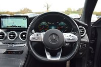 USED 2020 69 MERCEDES-BENZ GLC 2.0 GLC300d AMG Line (Premium Plus) SUV 5dr Diesel G-Tronic+ 4MATIC Euro 6 (s/s) (245 ps) PAN ROOF / FACELIFT INTERIOR
