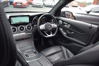 USED 2020 69 MERCEDES-BENZ GLC 2.0 GLC300d AMG Line (Premium Plus) SUV 5dr Diesel G-Tronic+ 4MATIC Euro 6 (s/s) (245 ps) PAN ROOF / FACELIFT INTERIOR