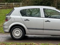 USED 2008 08 VAUXHALL ASTRA 1.8i 16v Life Hatchback 5dr Petrol Automatic (187 g/km, 138 bhp) 