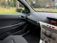 USED 2008 08 VAUXHALL ASTRA 1.8i 16v Life Hatchback 5dr Petrol Automatic (187 g/km, 138 bhp) 