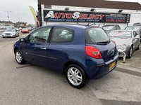 USED 2007 57 RENAULT CLIO 1.4 16v Dynamique Hatchback 3dr Petrol Manual (158 g/km, 98 bhp) 
