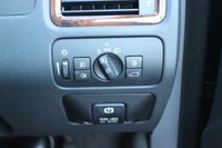 USED 2013 13 VOLVO V70 2.4 D5 SE Lux Estate 5dr Diesel Geartronic Euro 5 (215 ps) Outstanding Service History, Black Leather Interior, Panoramic Sunroof, Front & Rear Parking Sensors, Electric Front Seats, Memory Drivers Seat