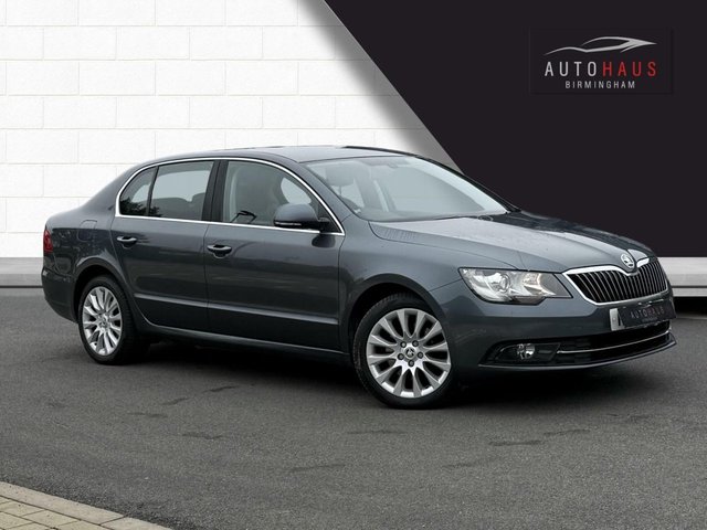 View our SKODA SUPERB