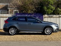 USED 2016 66 VOLVO V40 CROSS COUNTRY 1.5 T3 Pro Hatchback 5dr Petrol Auto Euro 6 (s/s) (152 ps) 