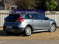 USED 2016 66 VOLVO V40 CROSS COUNTRY 1.5 T3 Pro Hatchback 5dr Petrol Auto Euro 6 (s/s) (152 ps) 