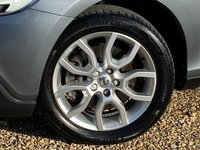 USED 2016 66 VOLVO V40 CROSS COUNTRY 1.5 T3 Pro Hatchback 5dr Petrol Auto Euro 6 (s/s) (152 ps) 