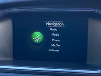 USED 2016 66 VOLVO V40 CROSS COUNTRY 1.5 T3 Pro Hatchback 5dr Petrol Auto Euro 6 (s/s) (152 ps) 