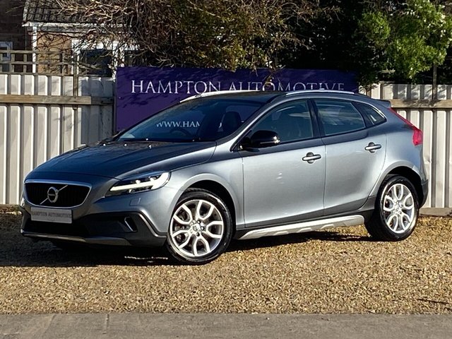 2016 66 Volvo V40 Cross Country 1.5 T3 Pro Hatchback 5dr Petrol Auto Euro 6 (s/s) (152 ps)