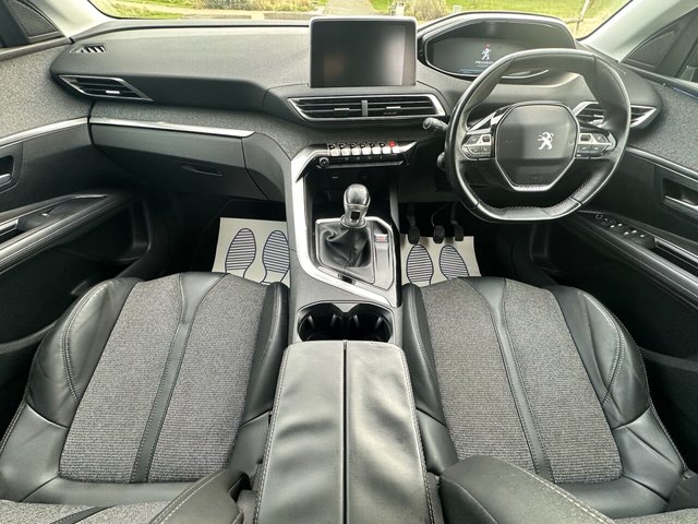 View our PEUGEOT 3008