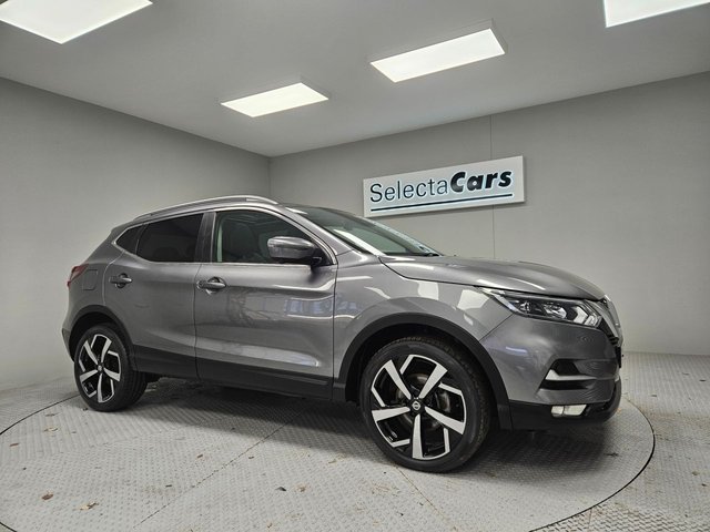 View our NISSAN QASHQAI
