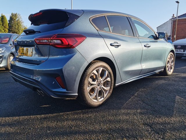 2023 FORD FOCUS - Photo 7