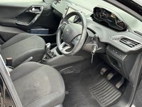 USED 2019 69 PEUGEOT 208 1.2 PureTech Signature Hatchback 5dr Petrol Manual Euro 6 (s/s) (82 ps) &pound;200 TO SECURE - DELIVERY AVAILABLE