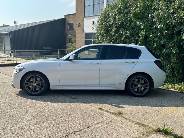 View our BMW 1 SERIES