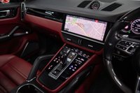 USED 2018 18 PORSCHE CAYENNE 4.0T V8 Turbo Tiptronic S 