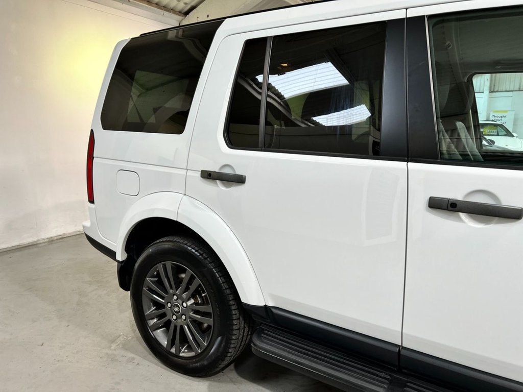 USED 2016 66 LAND ROVER DISCOVERY 4 3.0 SD V6 Graphite SUV 5dr Diesel Auto 4WD Euro 6 (s/s) (256 bhp) 