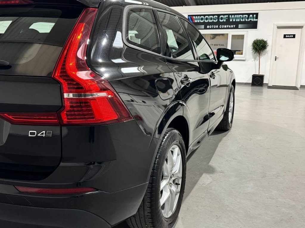 USED 2018 18 VOLVO XC60 2.0 D4 Momentum SUV 5dr Diesel Auto AWD Euro 6 (s/s) (190 ps) HEATSEATS+NAV+F/RPARK+18"