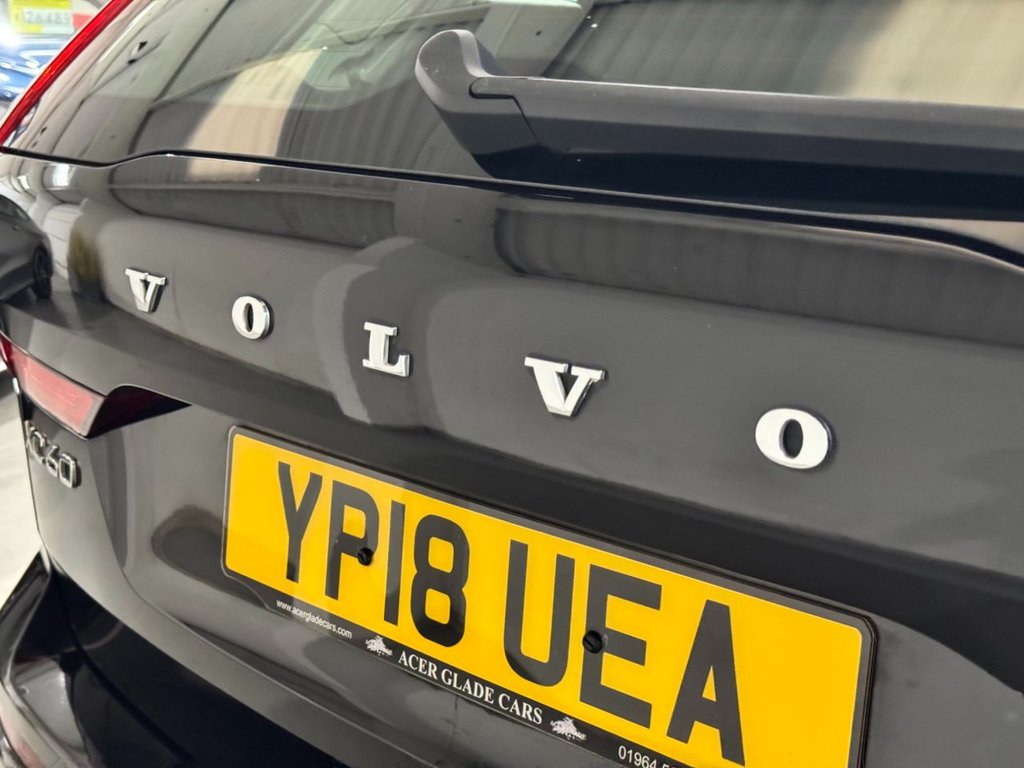 USED 2018 18 VOLVO XC60 2.0 D4 Momentum SUV 5dr Diesel Auto AWD Euro 6 (s/s) (190 ps) HEATSEATS+NAV+F/RPARK+18"