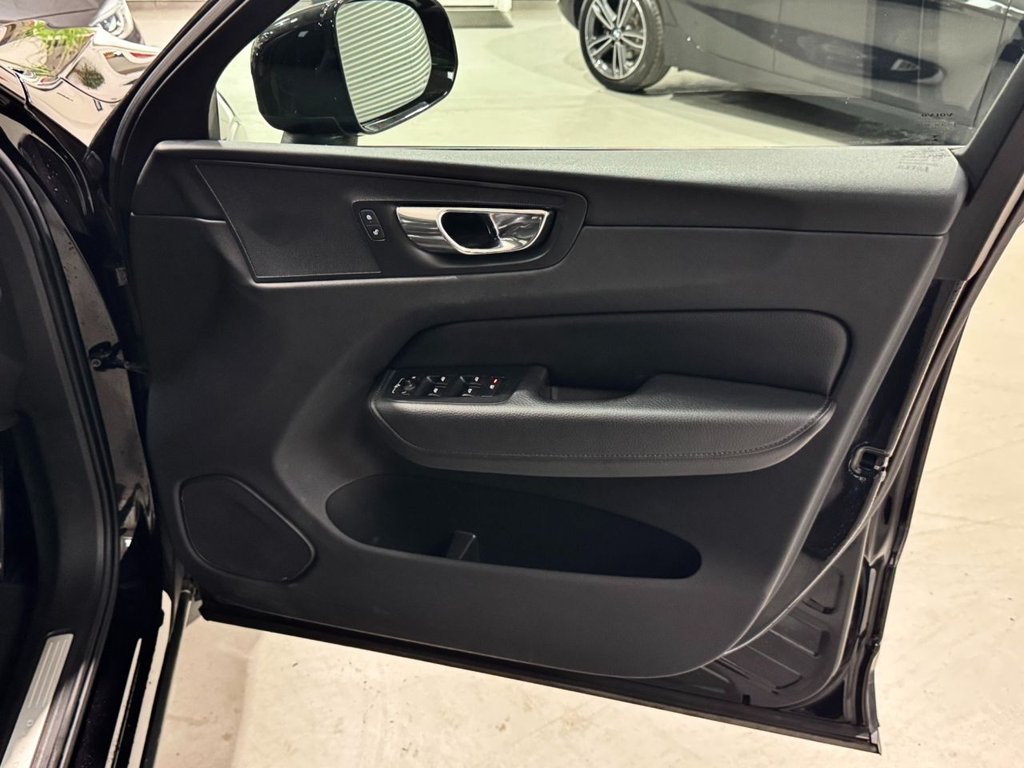 USED 2018 18 VOLVO XC60 2.0 D4 Momentum SUV 5dr Diesel Auto AWD Euro 6 (s/s) (190 ps) HEATSEATS+NAV+F/RPARK+18"