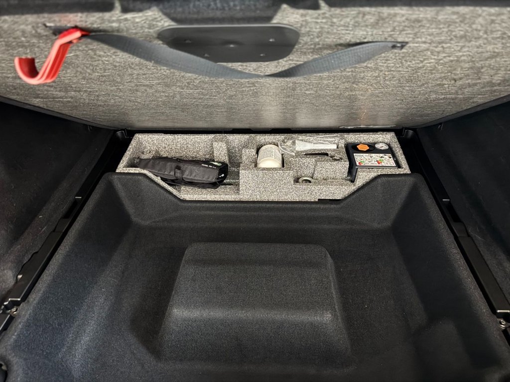 USED 2018 18 VOLVO XC60 2.0 D4 Momentum SUV 5dr Diesel Auto AWD Euro 6 (s/s) (190 ps) HEATSEATS+NAV+F/RPARK+18"