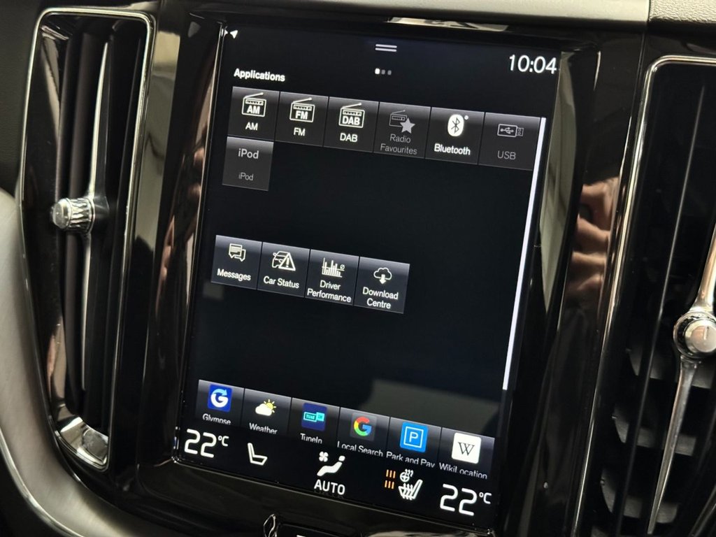 USED 2018 18 VOLVO XC60 2.0 D4 Momentum SUV 5dr Diesel Auto AWD Euro 6 (s/s) (190 ps) HEATSEATS+NAV+F/RPARK+18"