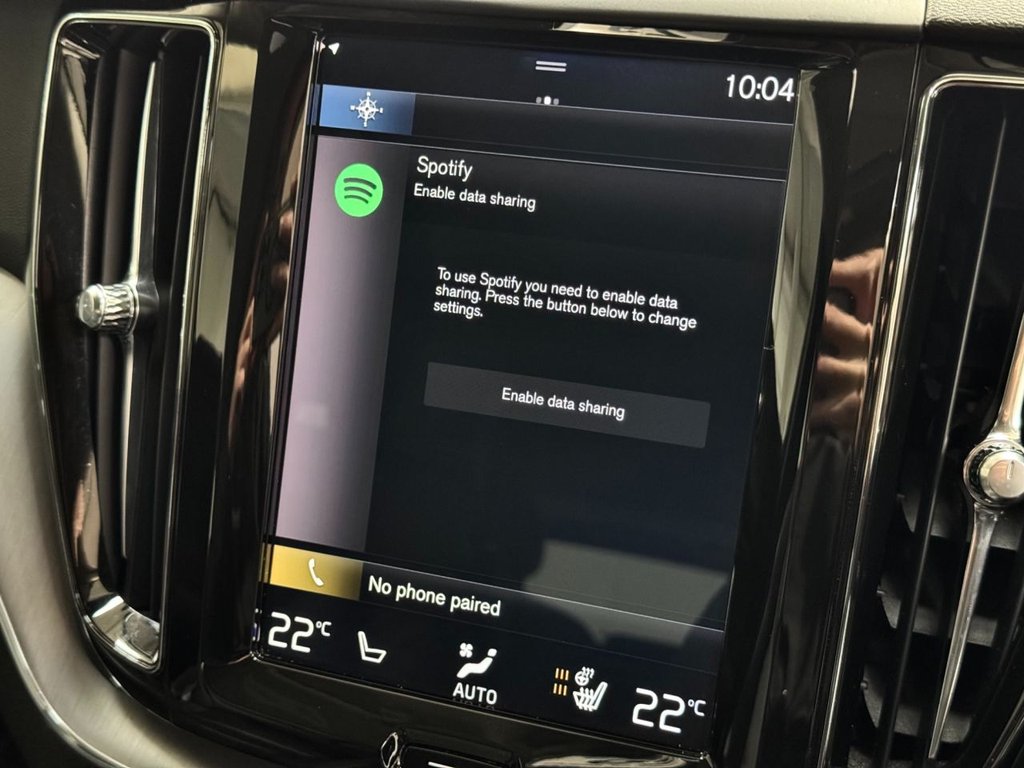 USED 2018 18 VOLVO XC60 2.0 D4 Momentum SUV 5dr Diesel Auto AWD Euro 6 (s/s) (190 ps) HEATSEATS+NAV+F/RPARK+18"