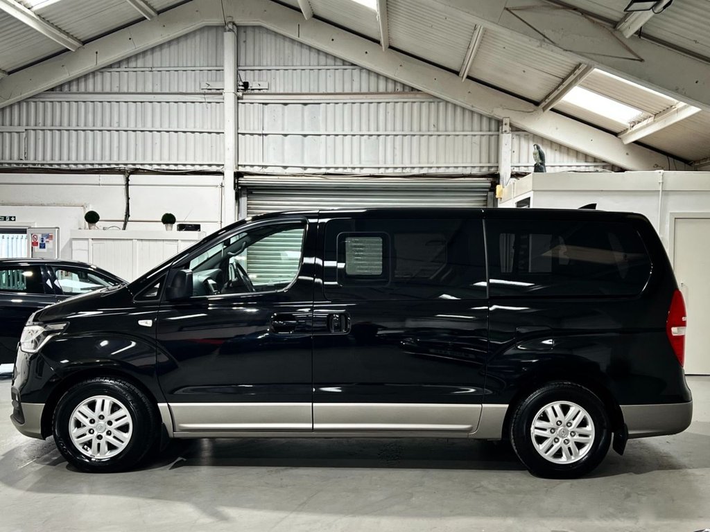 USED 2019 19 HYUNDAI i800 2.5 CRDi SE Nav MPV 5dr Diesel Auto Euro 6 (170 ps) 