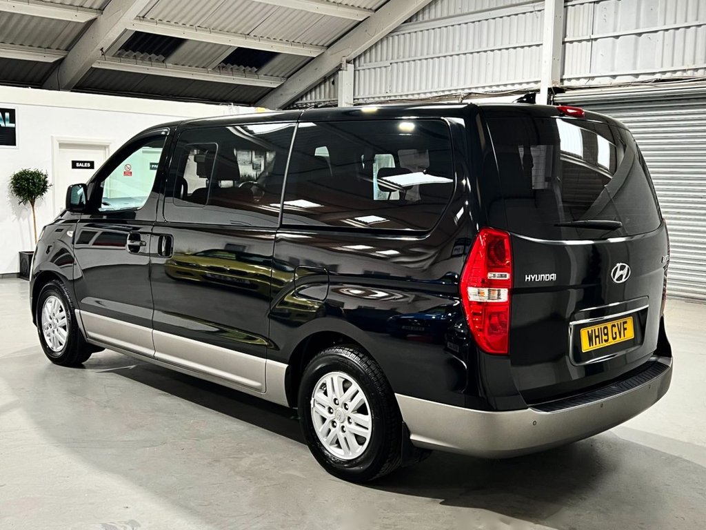 USED 2019 19 HYUNDAI i800 2.5 CRDi SE Nav MPV 5dr Diesel Auto Euro 6 (170 ps) 