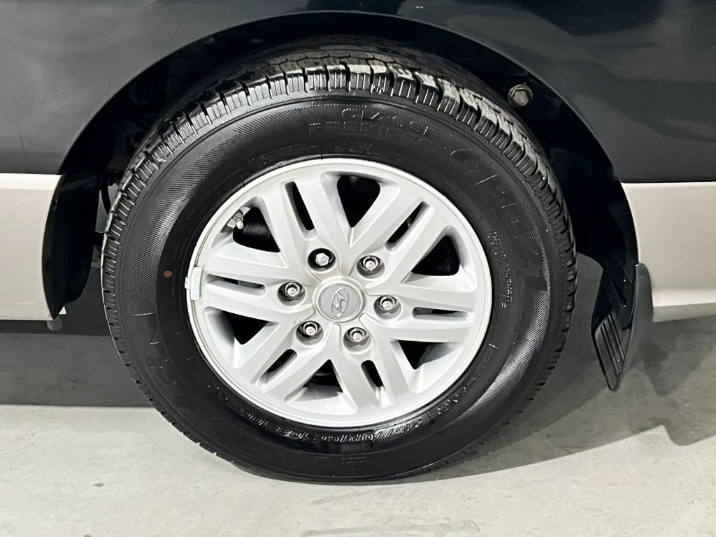 USED 2019 19 HYUNDAI i800 2.5 CRDi SE Nav MPV 5dr Diesel Auto Euro 6 (170 ps) 